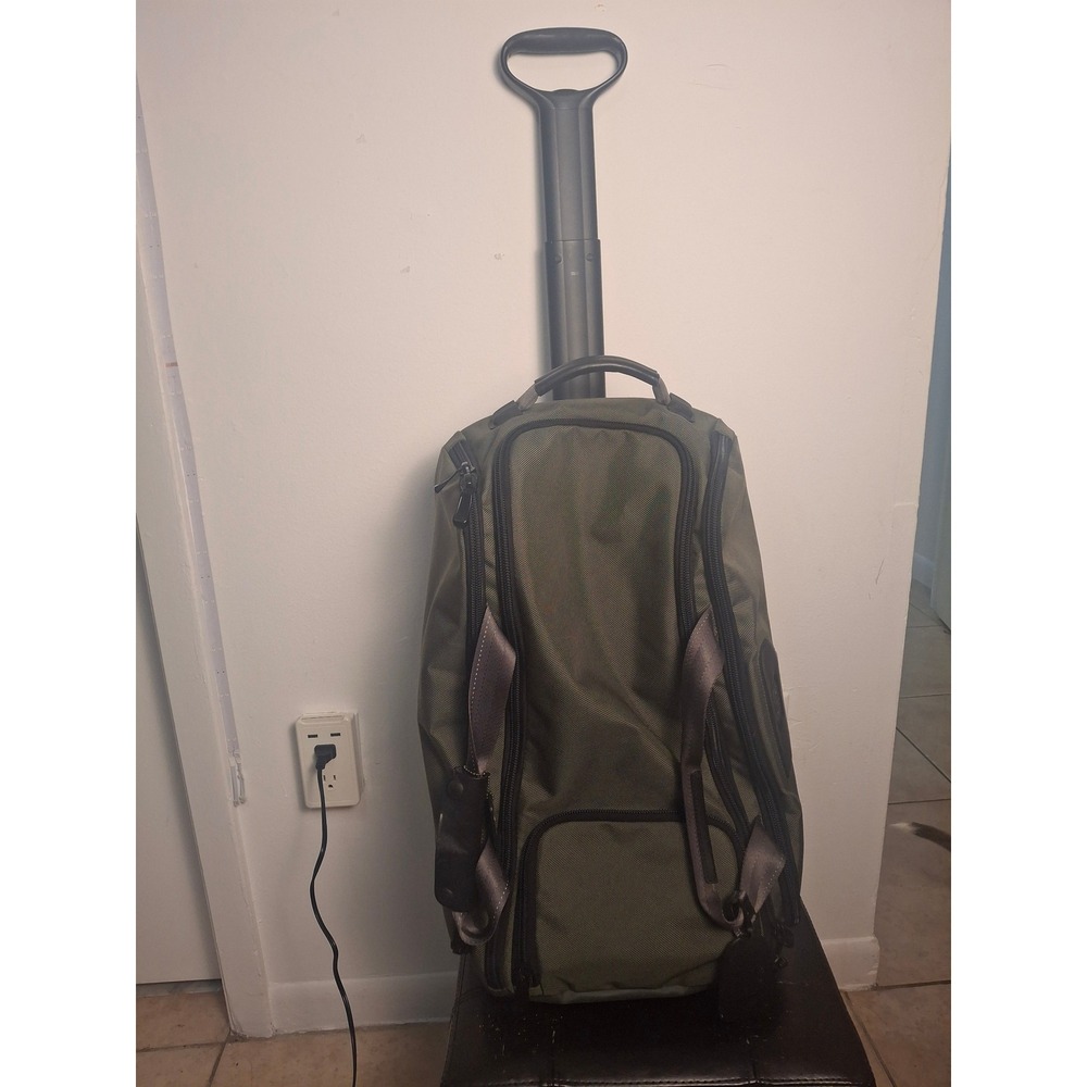 Tumi T-Tech Rolling Duffel Bag Olive Green Ballistic Nylon Travel Lugage CarryOn